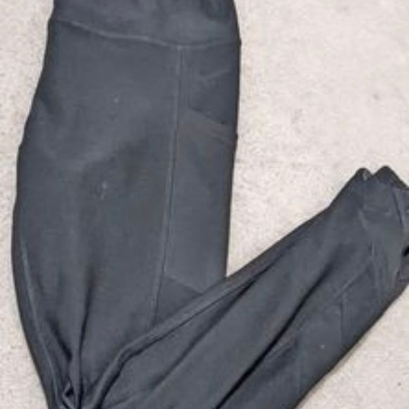 ❗2/$25 Bundle Discount❗Mondetta leggings with mesh panel - Picture 1 of 5